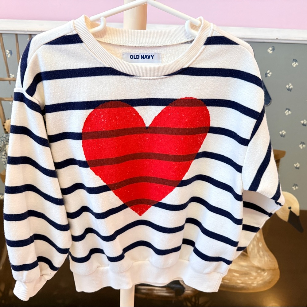 Old Navy kids Sweater - Red Heart on Navy Stripes